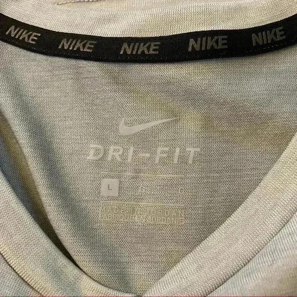Nike dri fit T-shirt - Picture 5 of 5